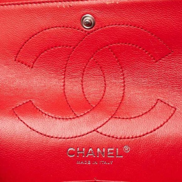Chanel Red 2.55 Reissue Quilted Patent Leather 226 Flap Bag - Picture 12 of 12